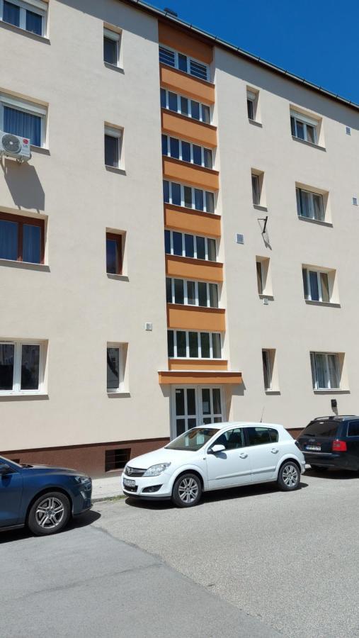 Ancsi Apartmant Kecskemét Exteriör bild